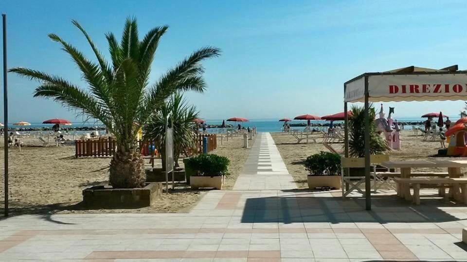 Hotel Argo Rimini Eksteriør bilde
